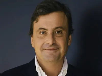 Carlo Calenda raccomanda GiustoWex